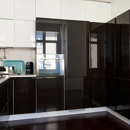 Plum Guide - Sardine Apartment *